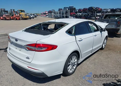 2020 Ford Fusion Hybrid Se from USA, damaged, VIN 3FA6P0LU8LR266686